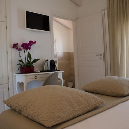 Casa Speri Bed & Breakfast Peschiera del Garda Bagian luar foto