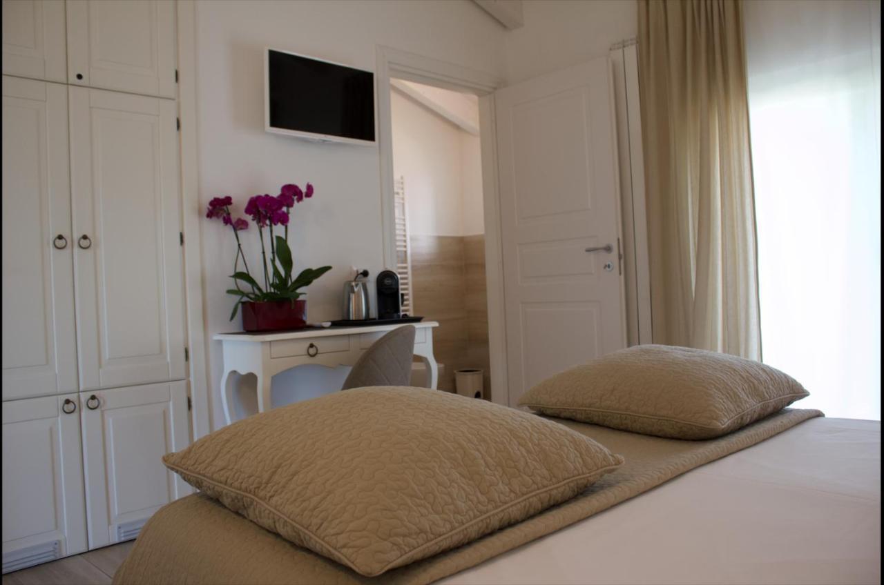 Casa Speri Bed & Breakfast Peschiera del Garda Bagian luar foto